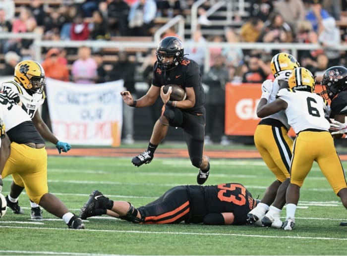 Photo of Massillon quarterback DaOne Owens by Jeff harwell